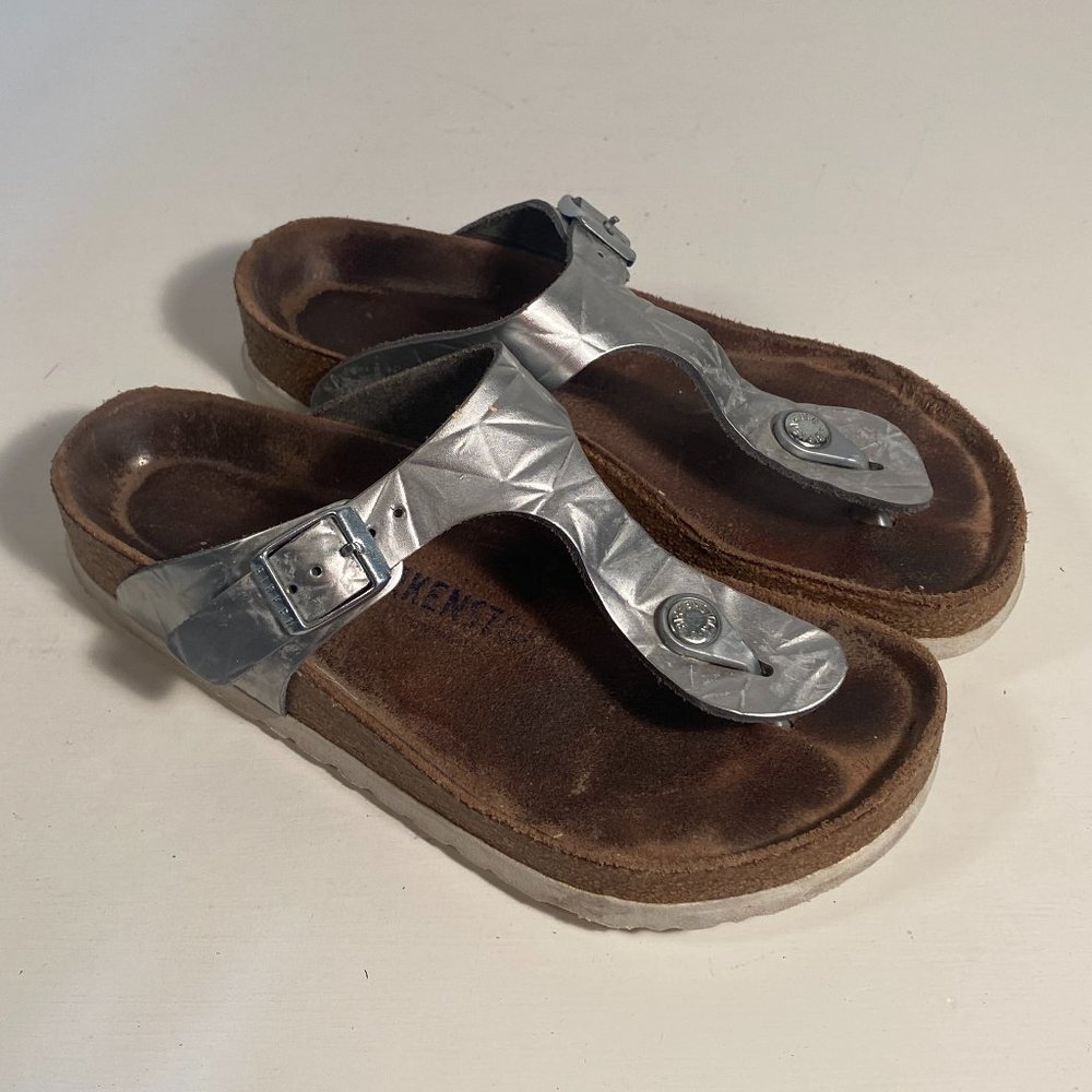 Birkenstock Gizeh Soft Footbed Silver T Strap Sandals Women Size 36 euro